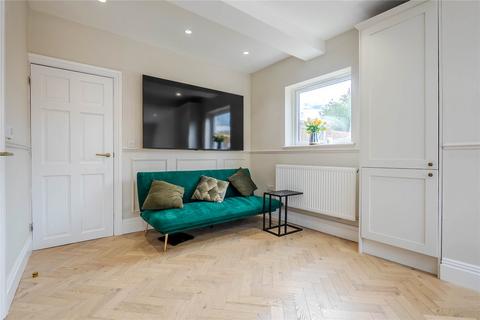 28 Beecroft Way, Dunstable, LU6 1ED