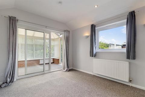 3 bedroom bungalow for sale, Old Street, Upton-Upon-Severn, Worcestershire, WR8 0HW