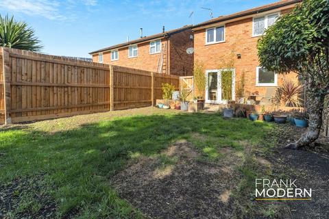 40 Pheasant Grove, Werrington, Peterborough, PE4 5BG