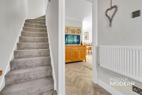 40 Pheasant Grove, Werrington, Peterborough, PE4 5BG