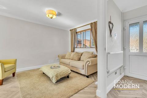40 Pheasant Grove, Werrington, Peterborough, PE4 5BG