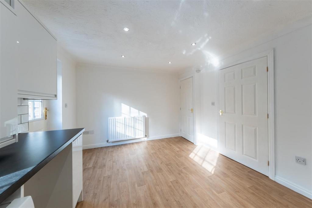 20 Chadwicke Close-025.jpg