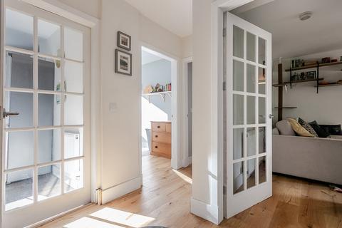 45 Wallace Crescent, Roslin, EH25 9LN