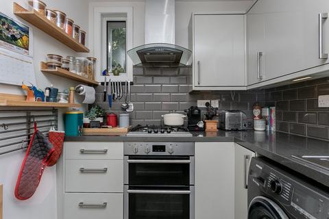 45 Wallace Crescent, Roslin, EH25 9LN
