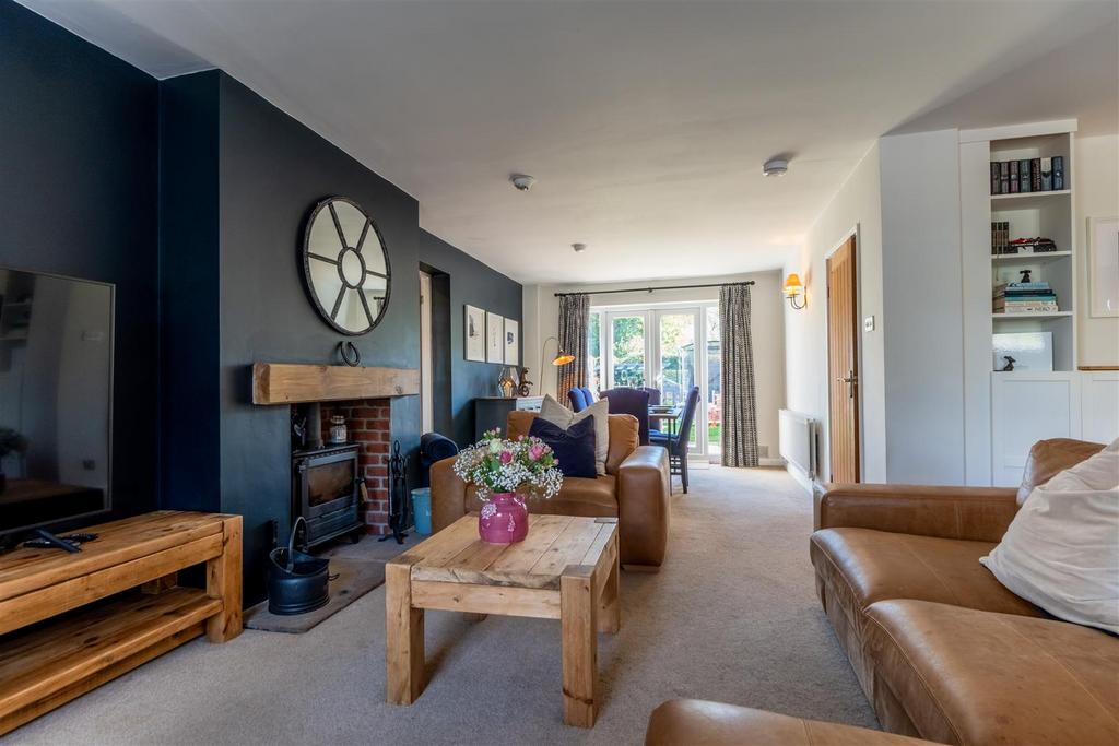 26 The Avenue-011.jpg