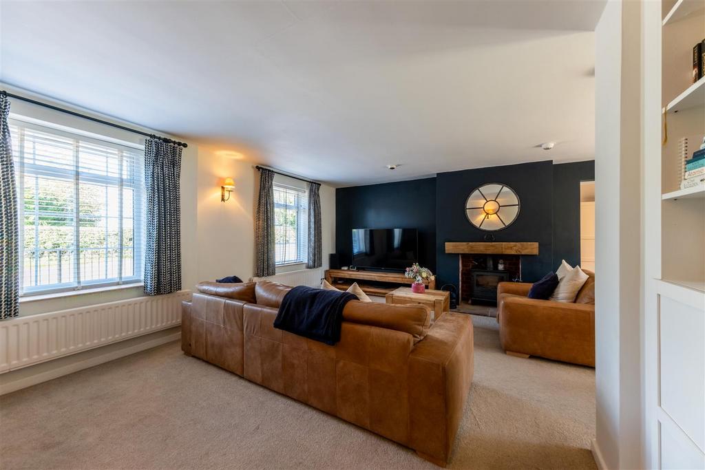 26 The Avenue-008.jpg