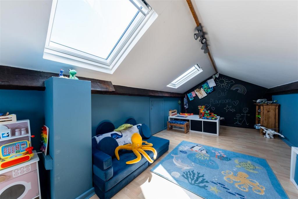 26 The Avenue-034.jpg