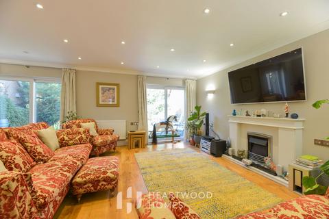 undefined, Yule Close, Bricket Wood, St. Albans, AL2 3XZ