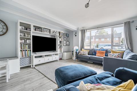 undefined, Bruce Road, Reading RG5