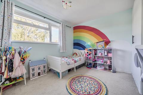 18 Bruce Road, Woodley, Reading, RG5 3DZ