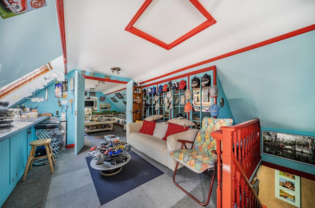 Garage Upstairs