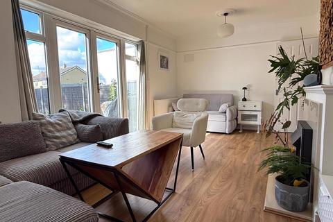 66 Abbots Grove, Stevenage, SG1 1NS
