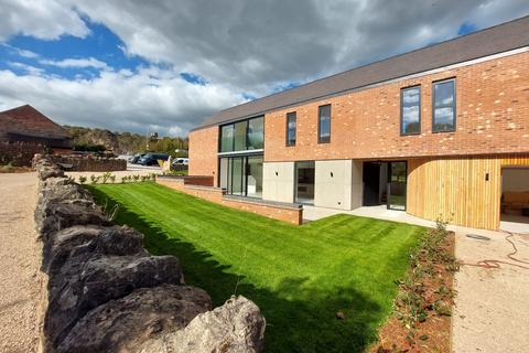 4 bedroom detached house for sale, Manor Court, Derby DE73