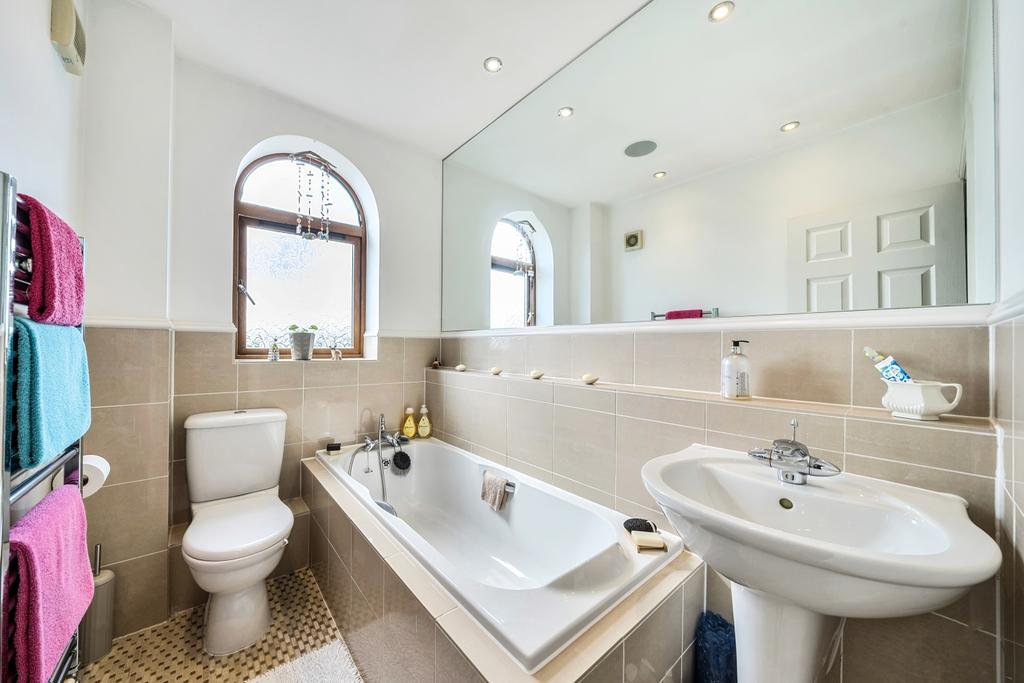 Family bathroom