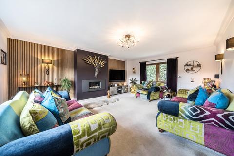 4 bedroom detached house for sale, The Meadows, Sowerby Bridge