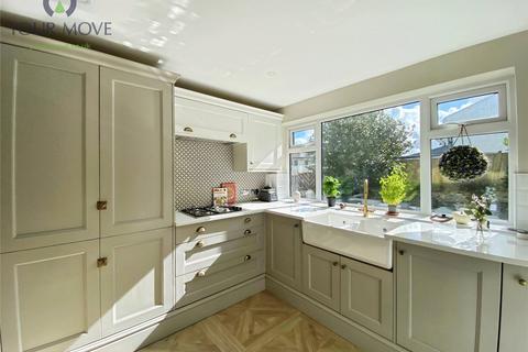 4 bedroom semi-detached house for sale, Denby Mount, Keighley BD22