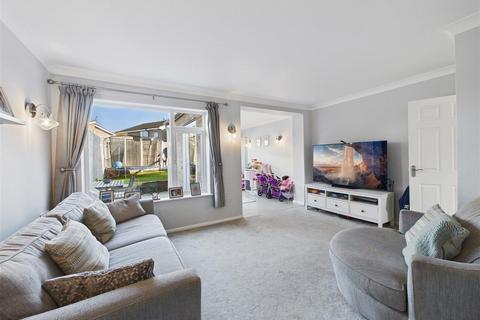 3 bedroom detached house for sale, Windermere Avenue, Dronfield Woodhouse, Dronfield