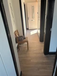 2 bedroom flat to rent, Rock Hill, Bromsgrove