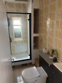 2 bedroom flat to rent, Rock Hill, Bromsgrove