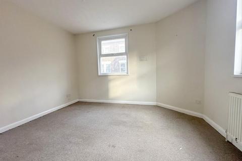 undefined, Tennyson Road, Luton, LU1 3RT
