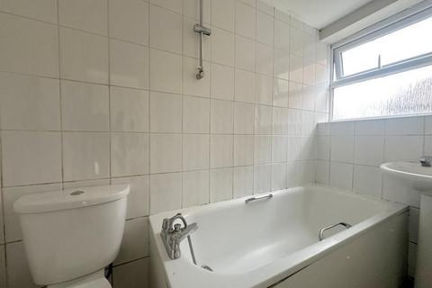 undefined, Tennyson Road, Luton, LU1 3RT