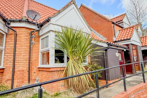 1 bedroom retirement property for sale, Ashdown Court, Cromer, NR27