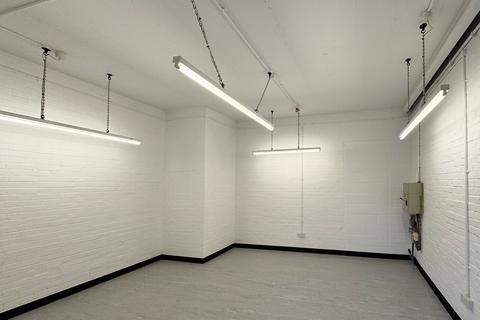 Warehouse for sale, Old Wolverton Rd Milton Keynes MK12 5NP