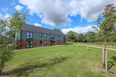 2 bedroom apartment for sale, Icarus Avenue, Burgess Hill, RH15