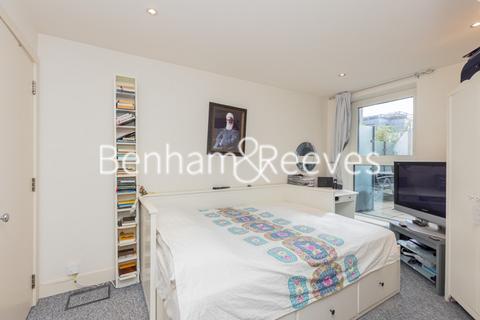 2 bedroom apartment to rent, Townmead Road,  Imperial Wharf SW6