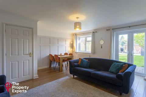 undefined, Halstead Close, Reading, RG5