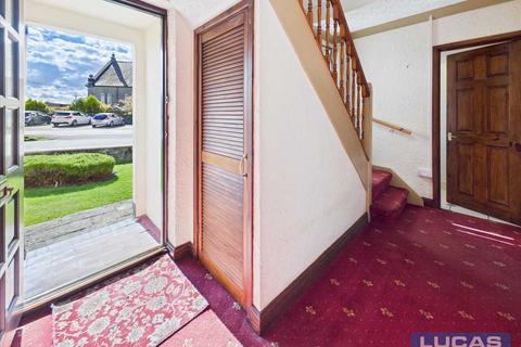 undefined, Rhos Y Gad, Llanfairpwll