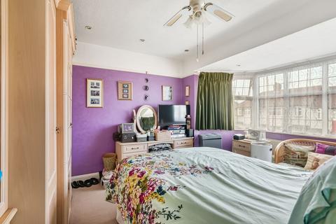 undefined, Seymour Avenue, Morden, SM4