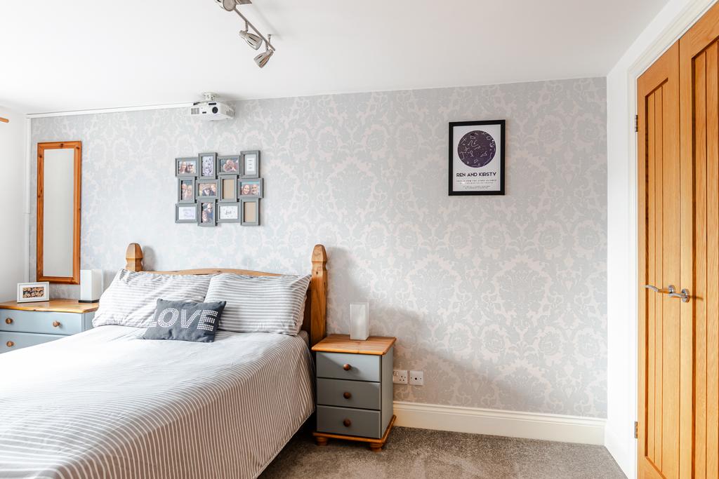 Bedroom2a