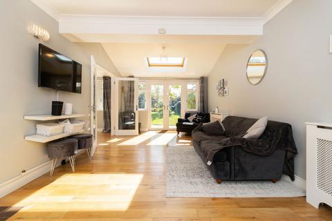 5 bedroom semi-detached house for sale, Shelton Avenue, Warlingham CR6