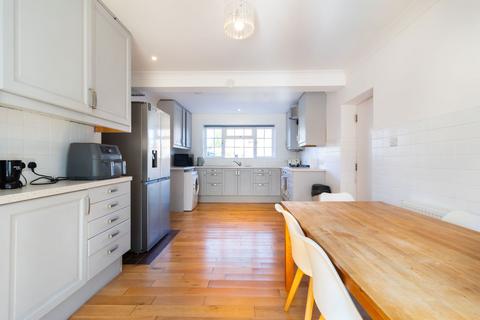 5 bedroom semi-detached house for sale, Shelton Avenue, Warlingham CR6