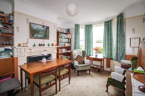 3 bedroom semi-detached house for sale, Oxford Road,  Farnborough , GU14