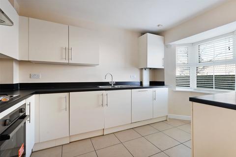 3 bedroom end of terrace house for sale, Vincent Gardens, Dorking, Surrey, RH4