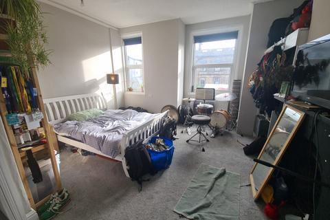 1 bedroom in a house share to rent, Bennett Road, Leeds LS6