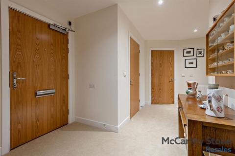 2 bedroom apartment for sale, Monument Place, Endless Street, Salisbury