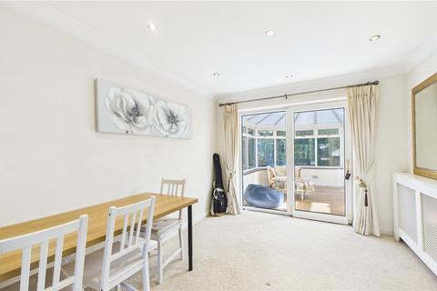 4 bedroom detached house for sale, Newark Road, Surrey GU20