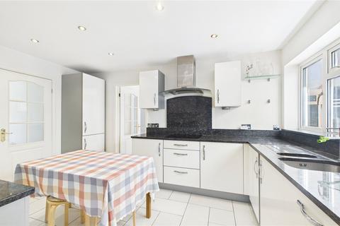 4 bedroom detached house for sale, Newark Road, Surrey GU20