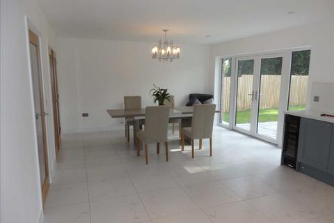 undefined, Lon Ty Cwm, Johnstown, CARMARTHEN