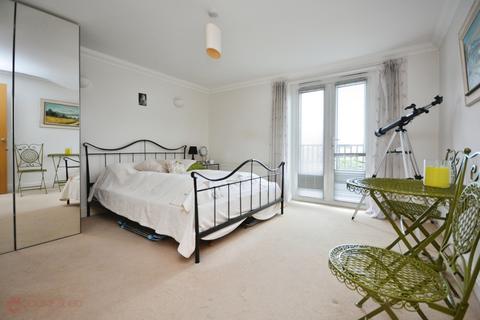 2 bedroom flat for sale, Kingsgate Avenue, Broadstairs