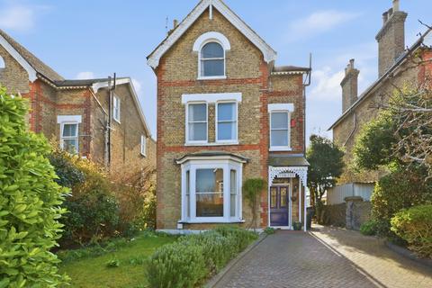 5 bedroom detached house for sale, St Peters Road, Broadstairs