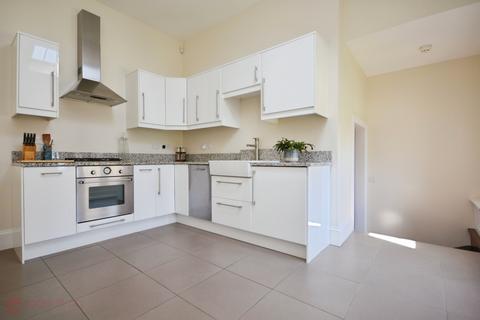 2 bedroom flat for sale, Joss Gap Road, Broadstairs