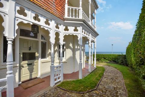 North Foreland Grange Cliff Promenade, North Foreland, Broadstairs, CT10 3QY