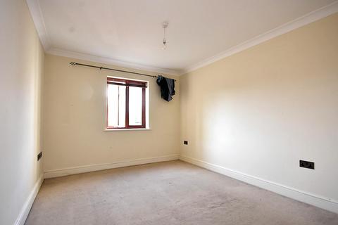 2 bedroom flat for sale, Kingsgate Avenue, Broadstairs