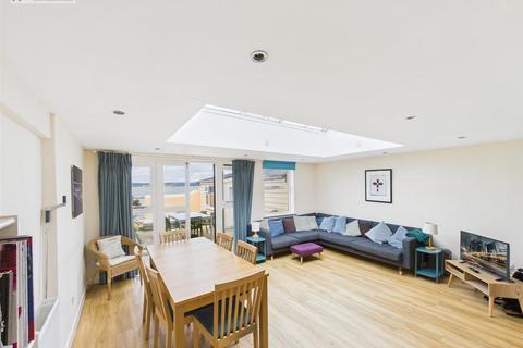undefined, 47 Irsha Street, Appledore