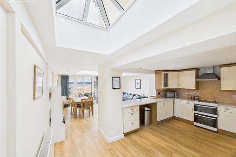 undefined, 47 Irsha Street, Appledore