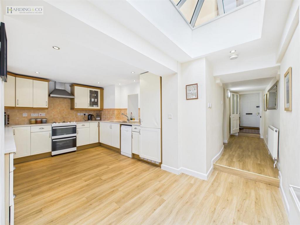 Kitchen Hallway.jpg